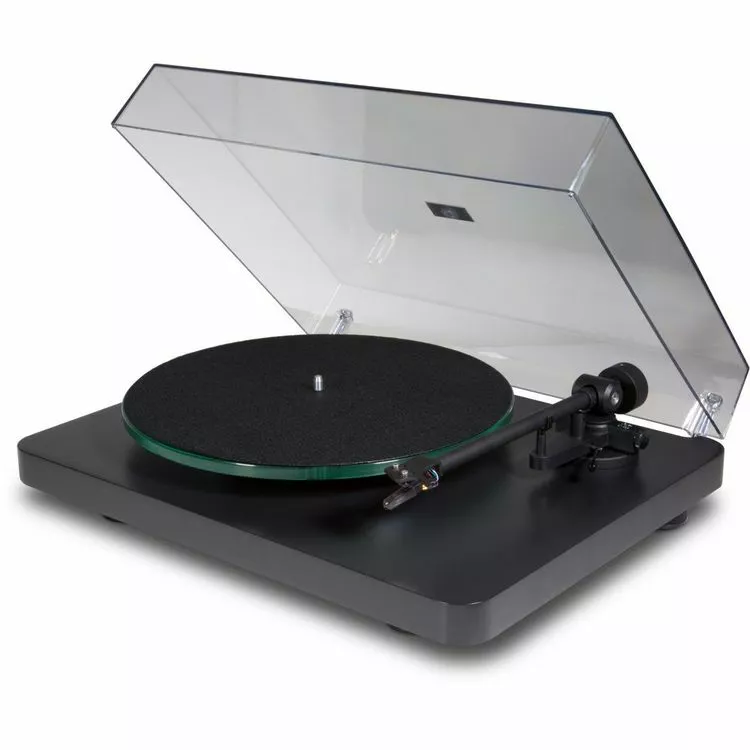 NAD Platine Vinyle C558 1 NAD Platine Vinyle C558