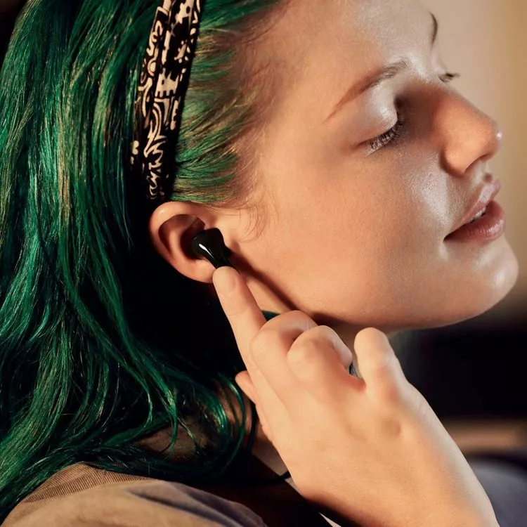 LG Ecouteurs Tone Free T90Q W 2 LG Ecouteurs Tone Free T90Q W – Image 2